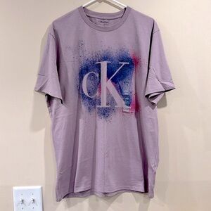 🔥Calvin Klein Purple Graphic T-Shirt🔥